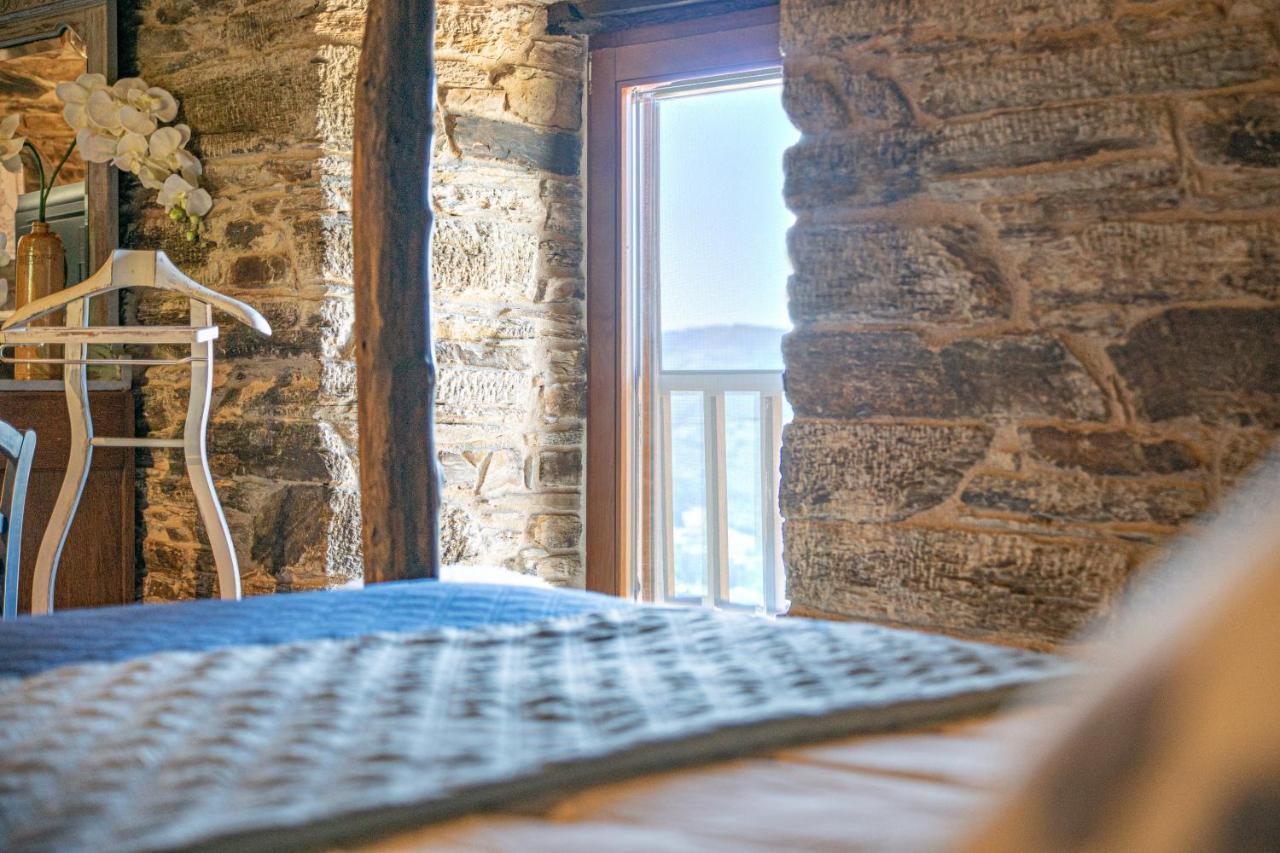 A Pontenova Complejo Rural Lar De Viesゲストハウス エクステリア 写真