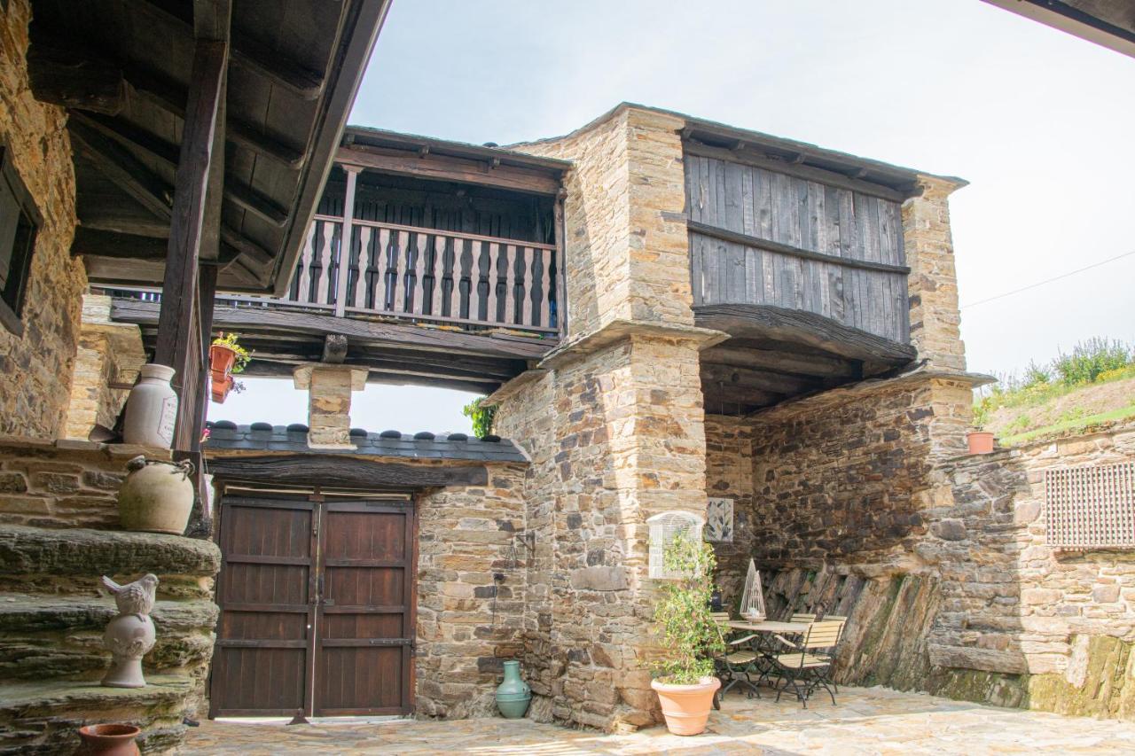 A Pontenova Complejo Rural Lar De Viesゲストハウス エクステリア 写真